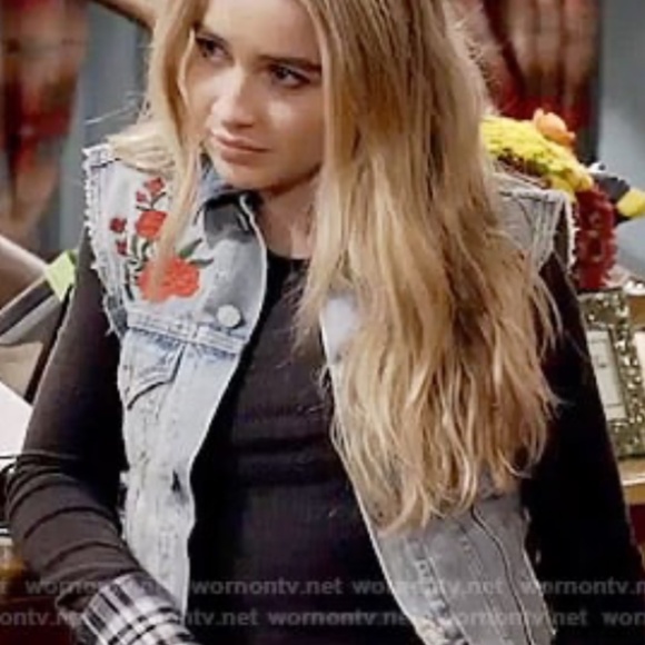 Ralph Lauren demin vest with embroidery - women's size medium - Picture 8 of 8